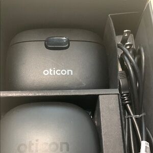 Oticon Black Hearing Aid Charger